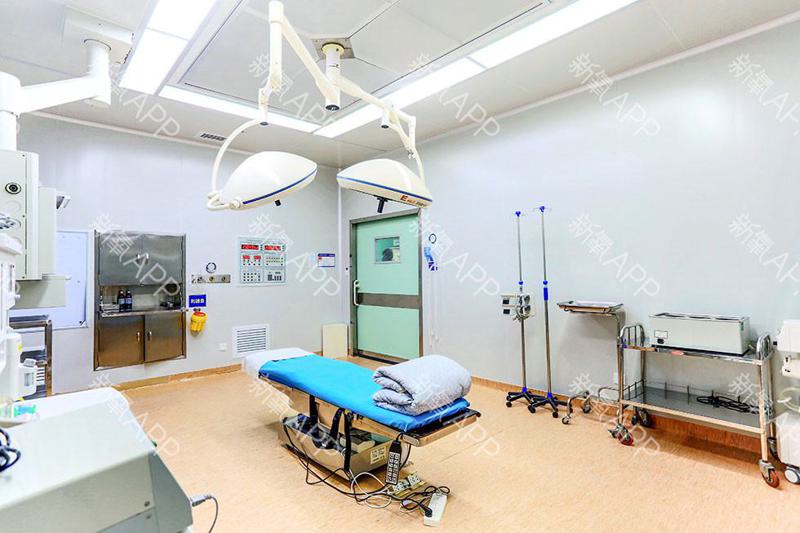 深圳鼻中隔软骨隆鼻医生排名分享，深圳富华医疗美容医院哪位医生技术好？