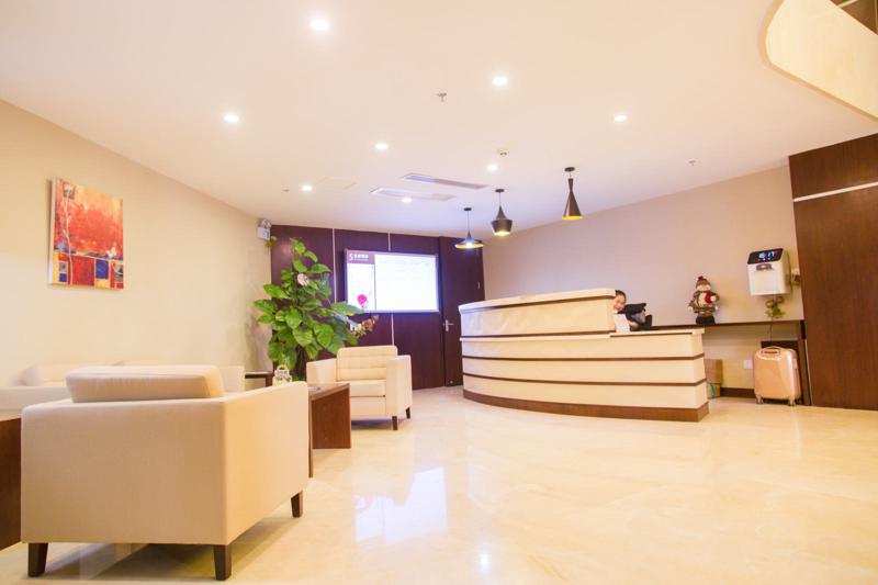 深圳蒳美迩医疗美容门诊部曼特波假体隆鼻技术怎么样？医生团队与价格解析