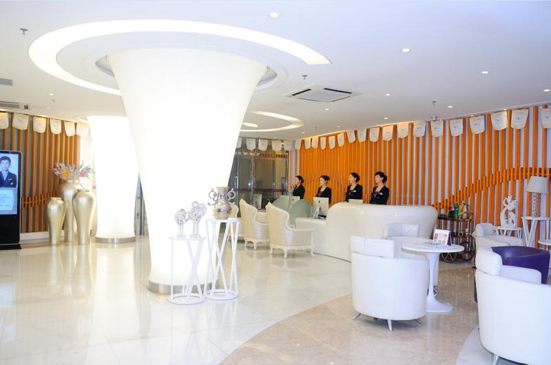 深圳美莱医疗美容医院鼻中隔软骨隆鼻怎么样？专家团队与价格参考