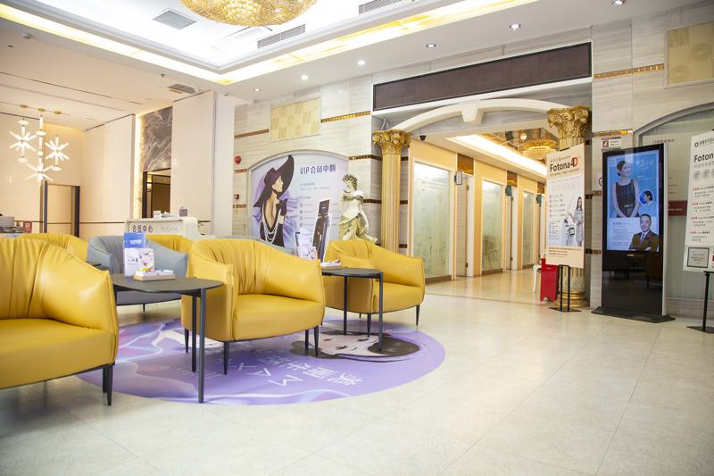 深圳非凡医疗美容医院自体耳软骨隆鼻价格，专家介绍与2025收费详情