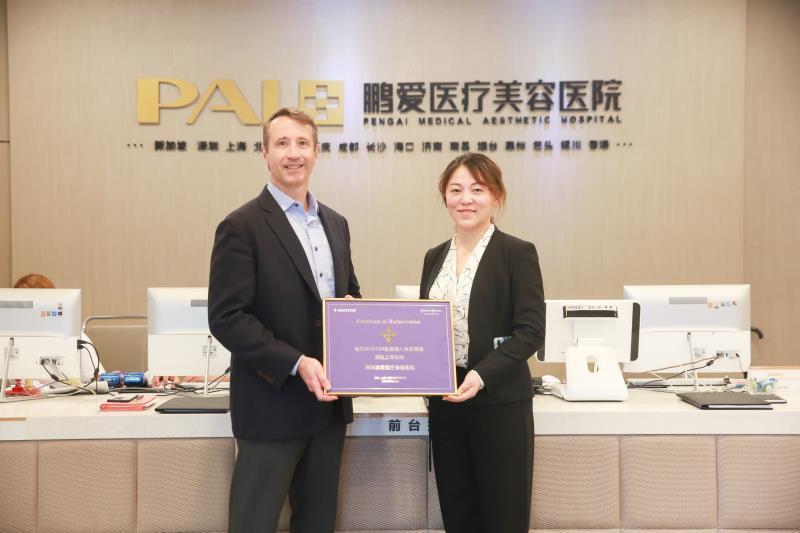 深圳紧致轮廓医生排行榜，含坐诊医院及参考价格